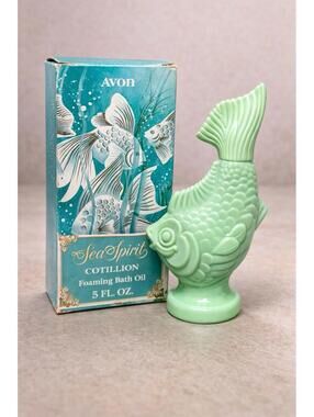 Avon 1970s Sea Spirit Cotillion Foaming Bath Oil Fish Bottle W/Box, 4x7.5”